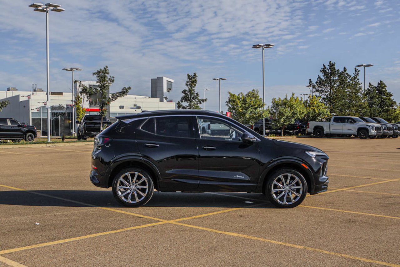 2024 Buick Encore GX AWD 4dr Avenir Black Sherwood Park - photo #9