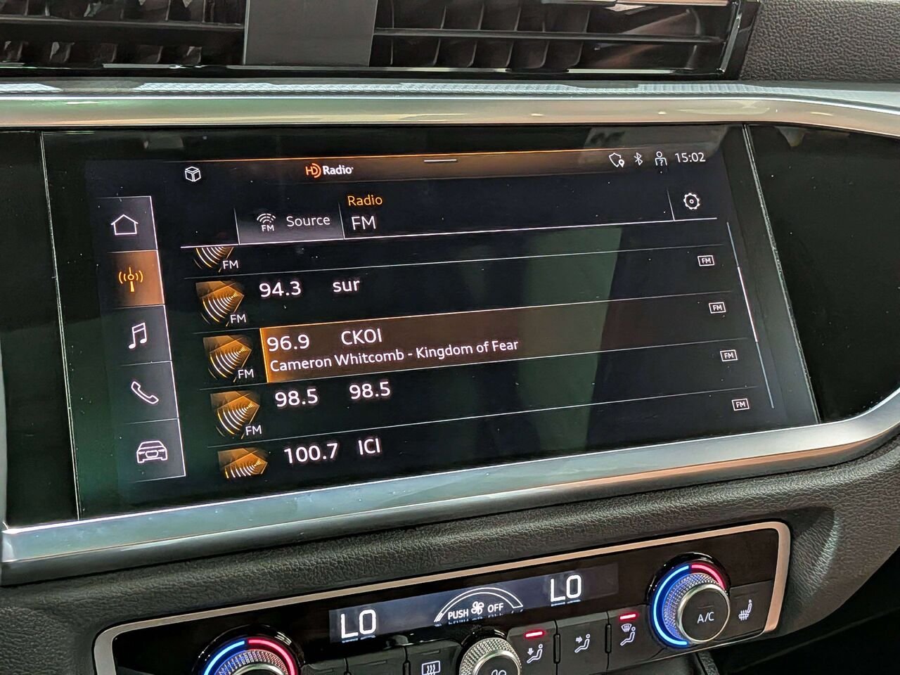 2023 Audi Q3 Komfort 45 TFSI quattro Black Val-David - photo #22