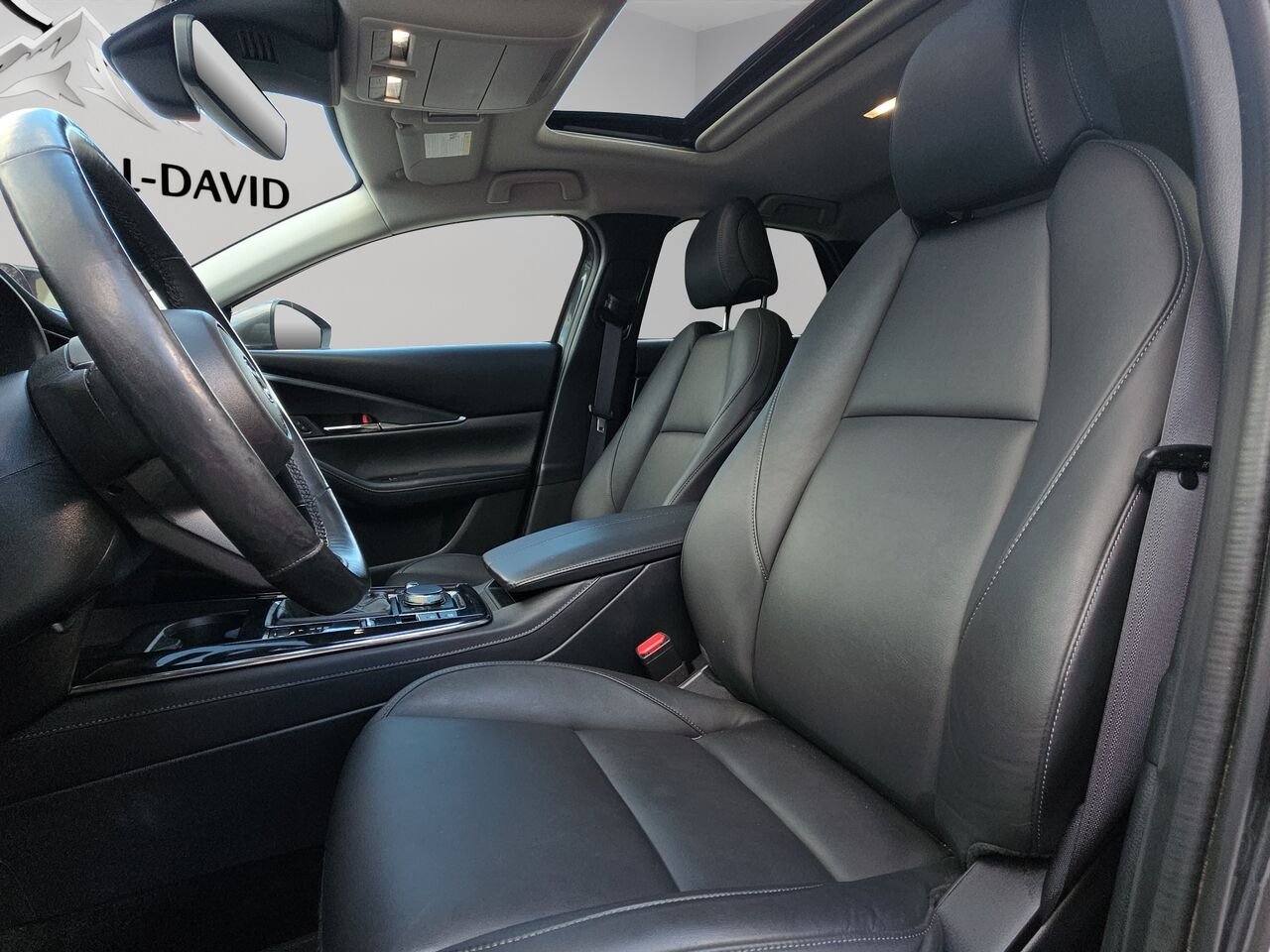 Mazda CX-30 GS TI, COMMANDE AUDIO AU VOLANT, VOLANT CHAUFFANT 2023 Gris Val-David - photo #15
