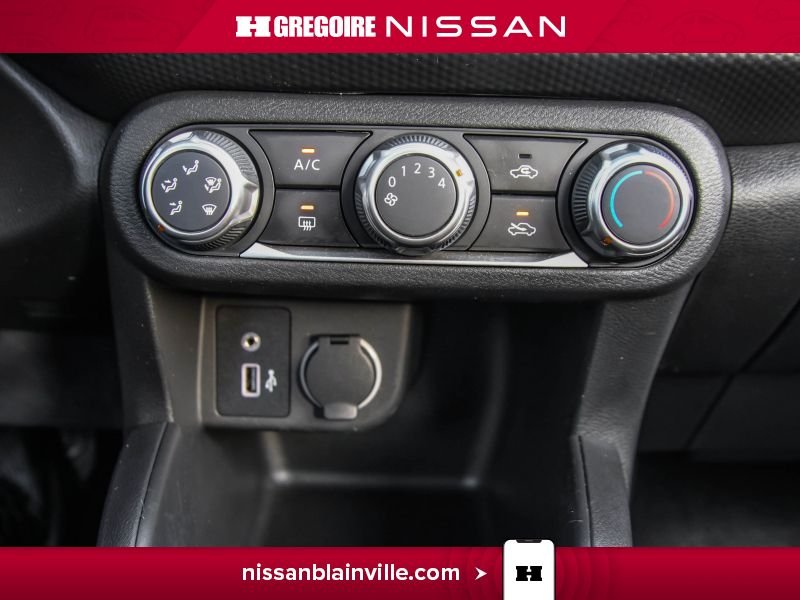 Nissan Kicks 2023 Blanc Blainville - photo #22