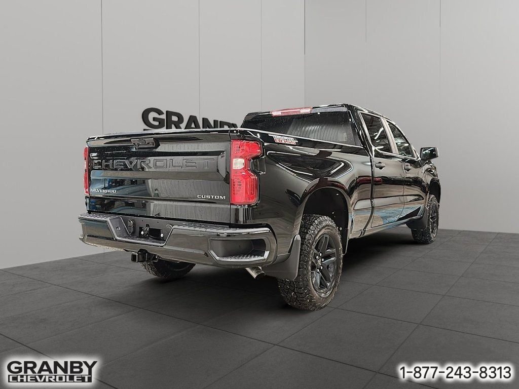 2026 CHEVROLET Silverado 1500 K1500 SILVERADO CREW CAB CUSTOM TRAIL BOSS STD/BOX (2CX) | E26-0185 BLACK Granby - photo #4