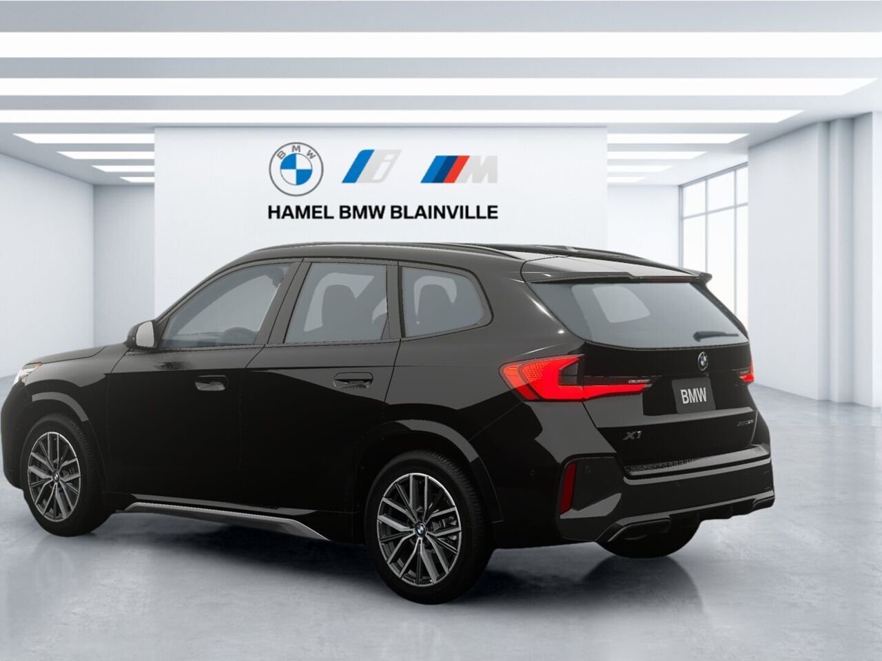 2026 BMW X1 xDrive28i Black Sapphire Metallic Blainville - photo #1