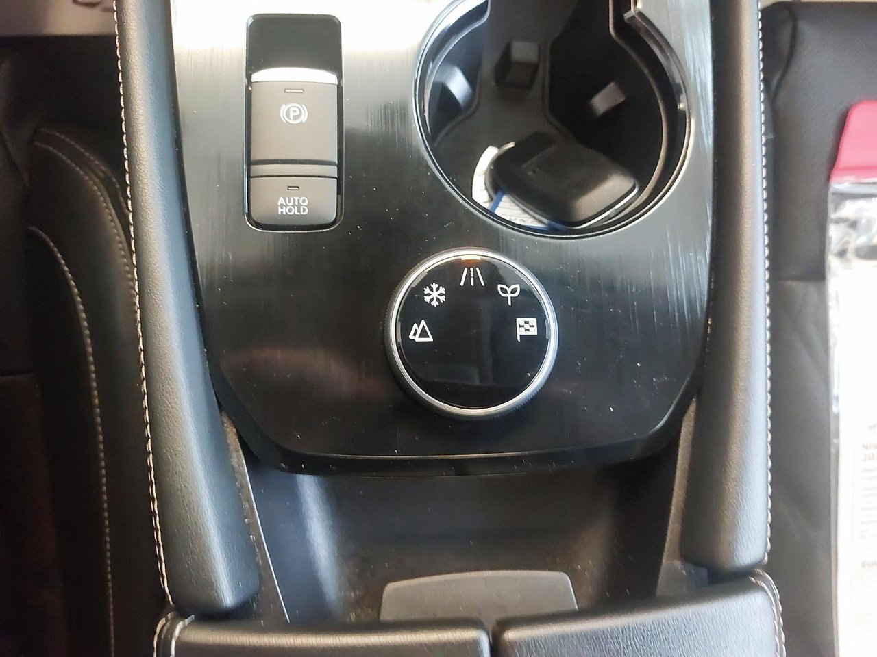 Nissan Rogue NIV JN8BT3DD6SW470598 2025 Beige Baie-Comeau - photo #16