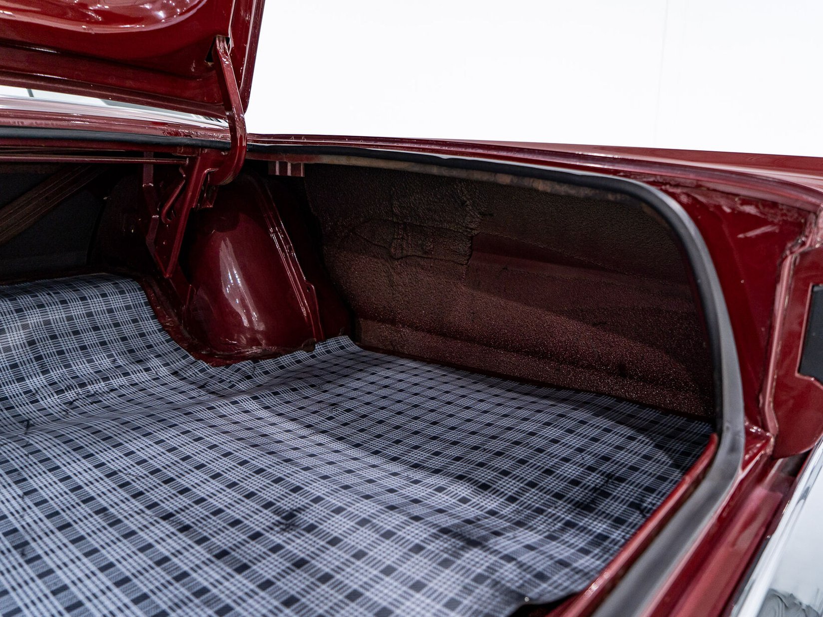 Dodge Coronet R/T Factory Hemi single repaint PRICE IN USD 1967 Montréal - photo #83