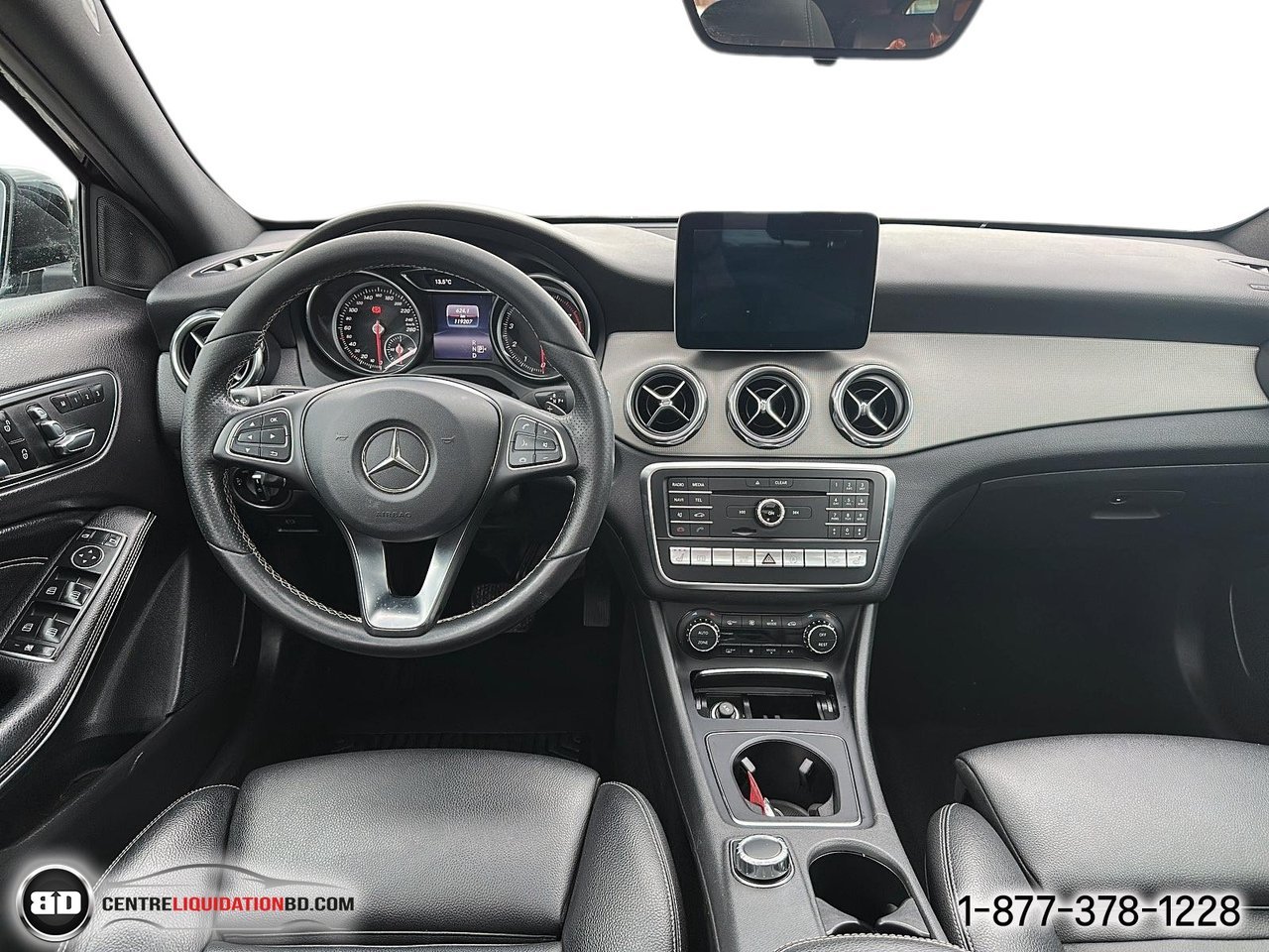 Mercedes-Benz GLA GLA 250 | A8555 2018 Noir Granby - photo #14