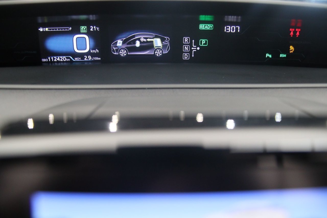 2018 Toyota Prius Prime ROUGE Red Baie-Comeau - photo #11