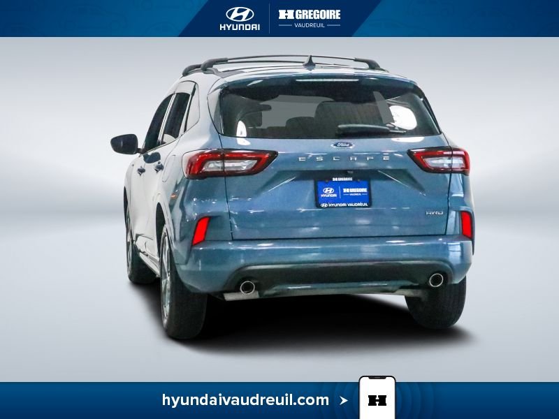 2024 Ford Escape Blue Laval - photo #7
