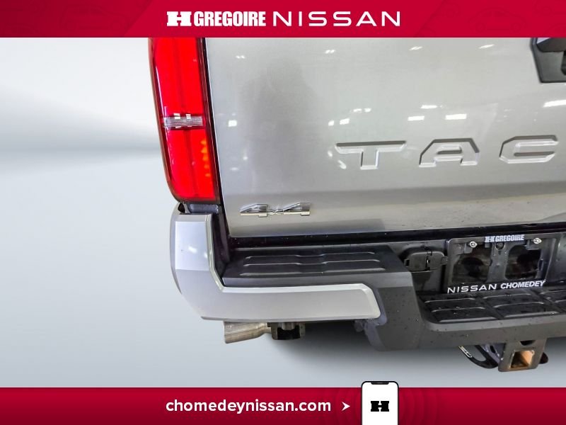 2025 Toyota Tacoma Silver Blainville - photo #29