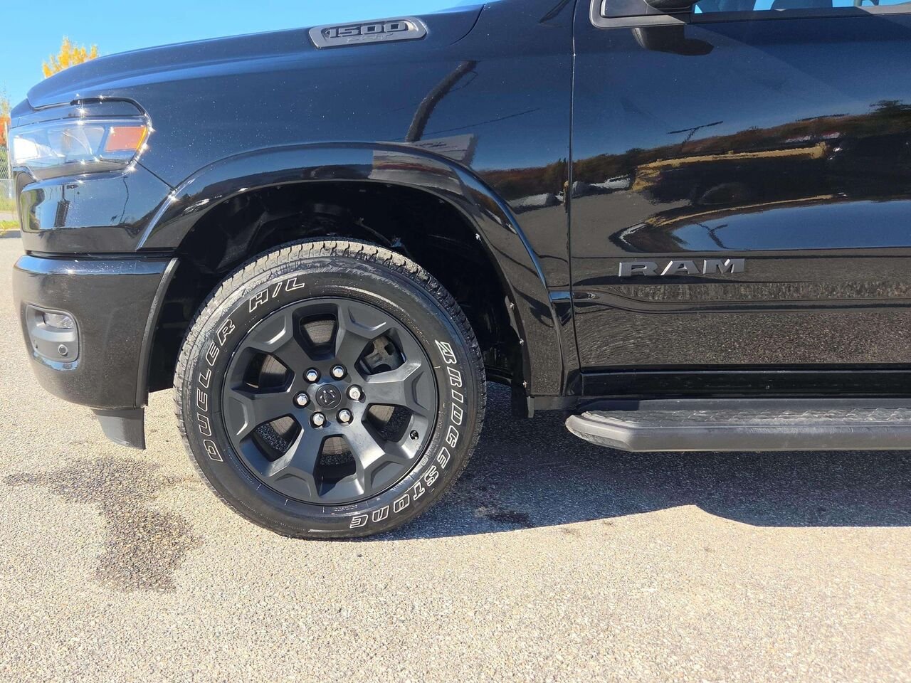 2025 Ram 1500 Black Gatineau - photo #15