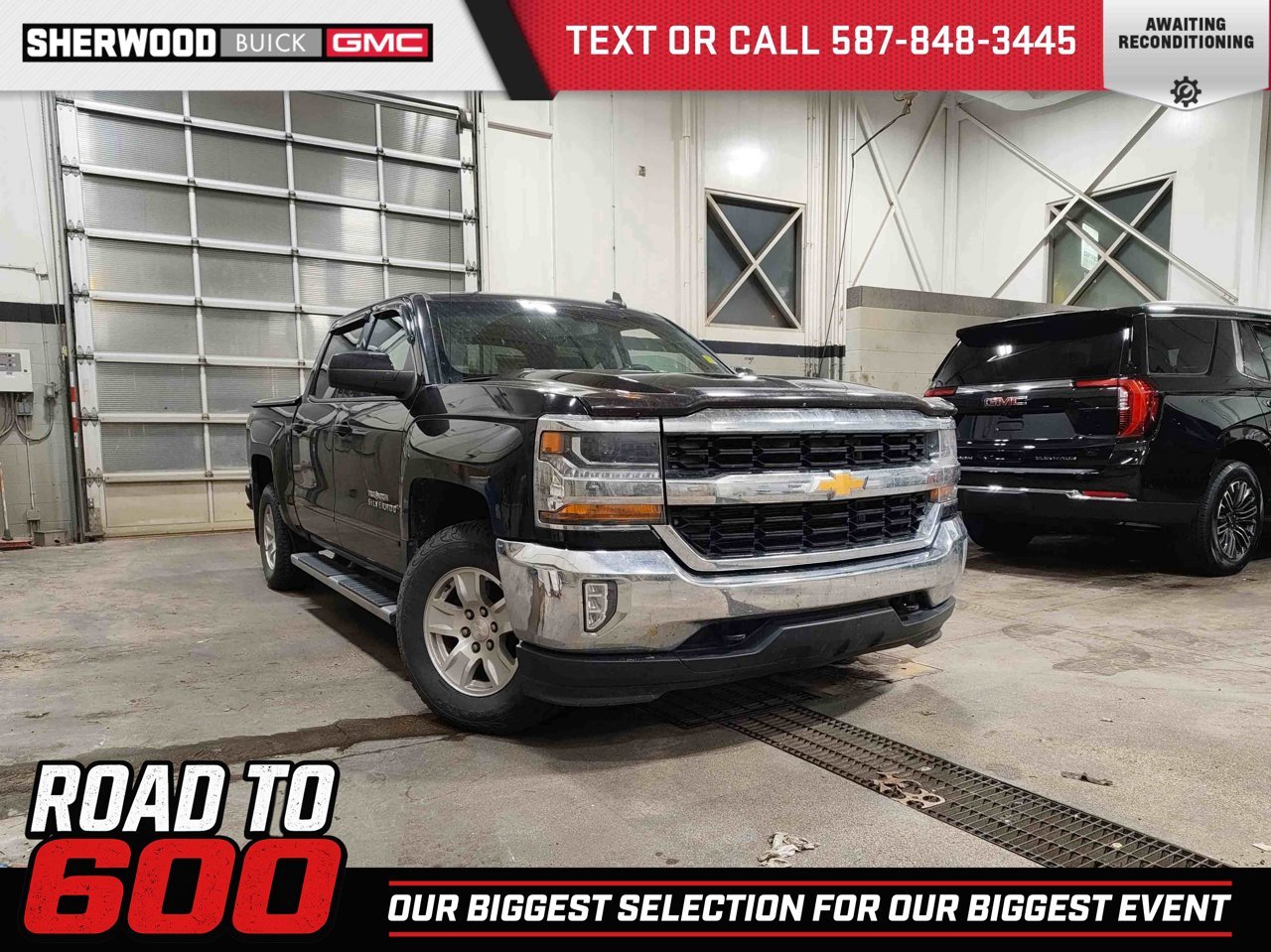 2016 Chevrolet Silverado 1500 4WD Crew Cab 143.5 LT w/1LT Black Sherwood Park - photo #0