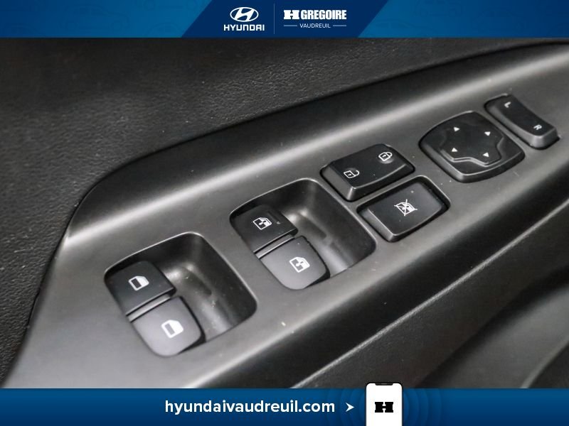 Hyundai Kona 2023 Rouge Saint-Eustache - photo #16