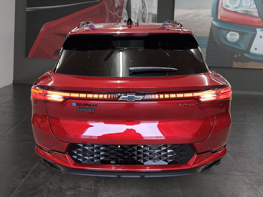 CHEVROLET Equinox EV RS 2027 TEINTE ROUGE ECLATANT