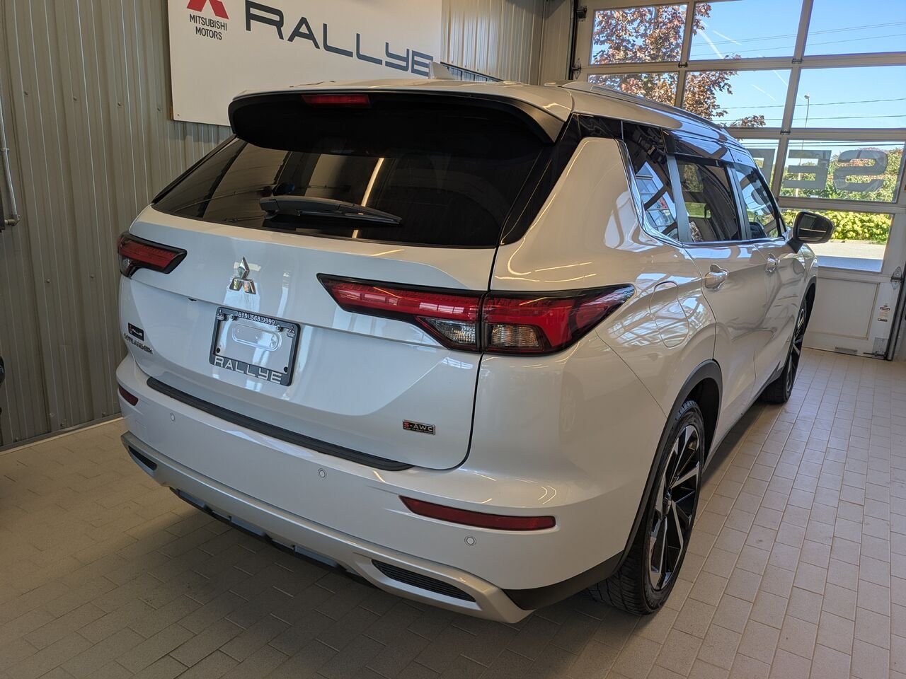 2022 Mitsubishi Outlander White Gatineau - photo #20
