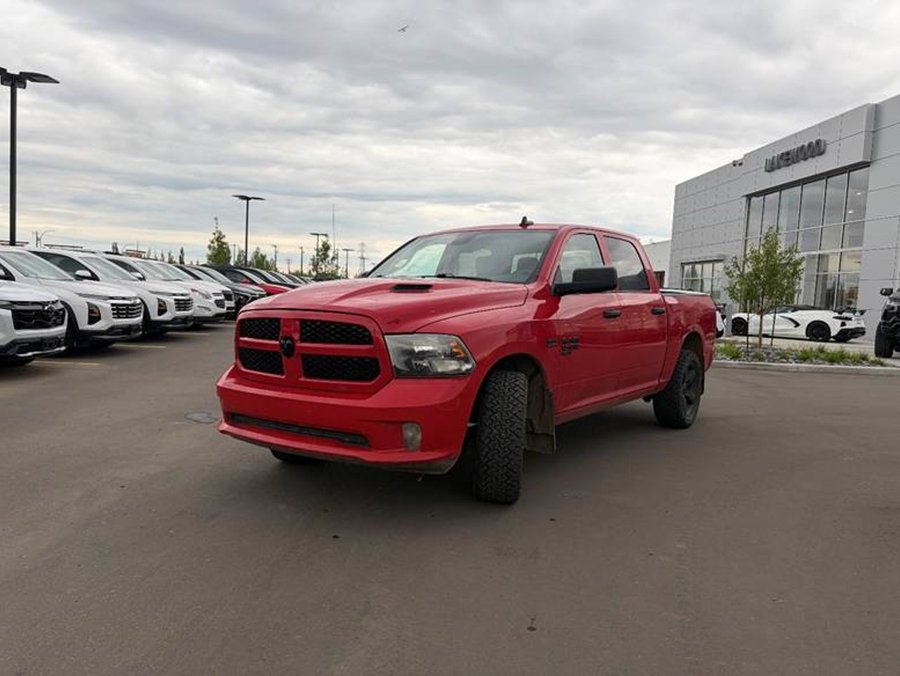 2022 Ram 1500 Classic 2022 Red