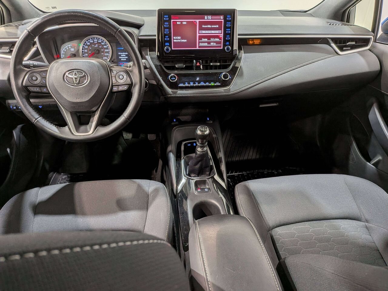 2019 Toyota Corolla Hatchback Manual Blue Val-David - photo #30