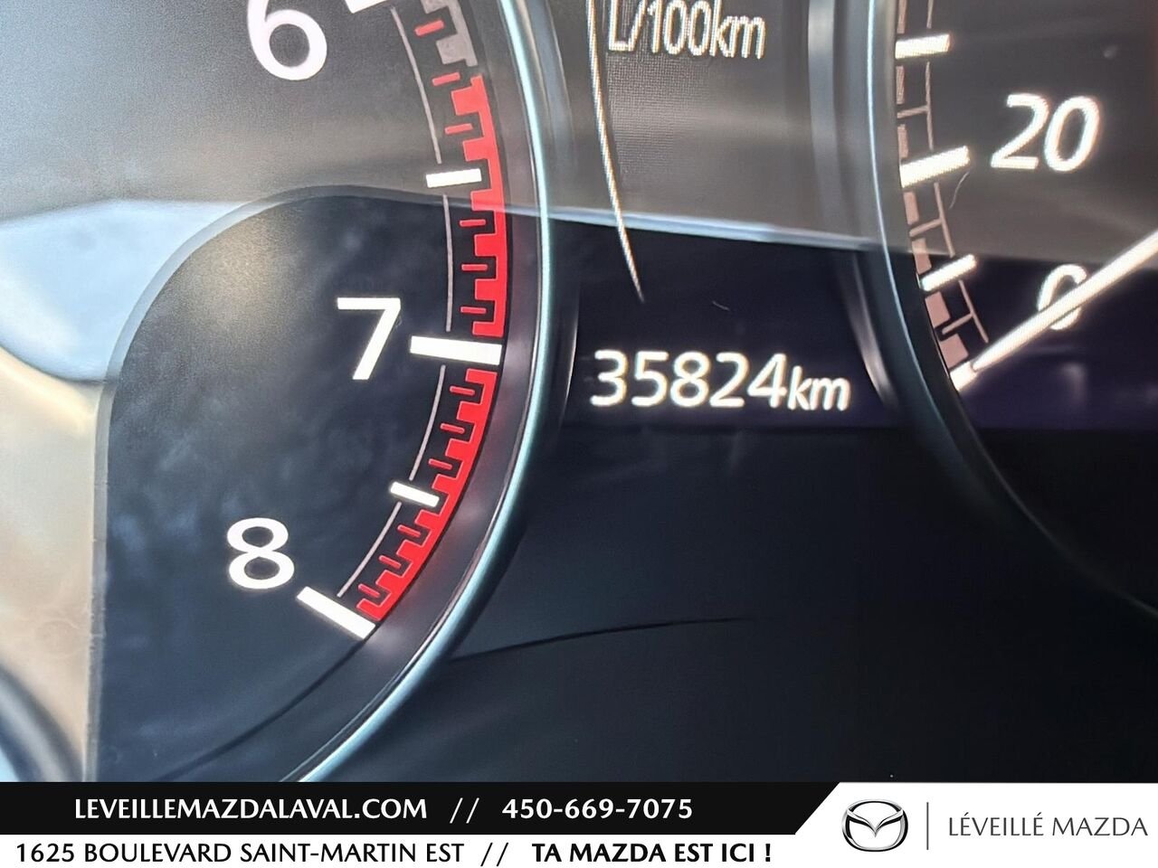 2024 Mazda CX-50 GT TI avec moteur turbo Jet Black Mica Laval - photo #12