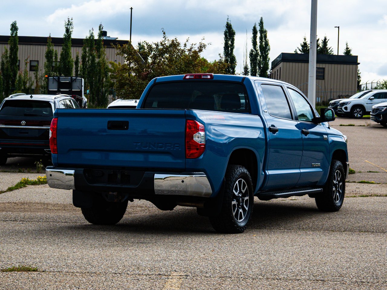 2019 Toyota Tundra 4x4 Crewmax SR5 Plus 5.7L Blue Sherwood Park - photo #12