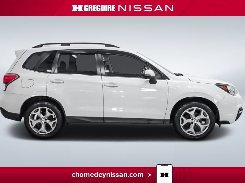 2017 Subaru Forester White Saint-Eustache - photo #10