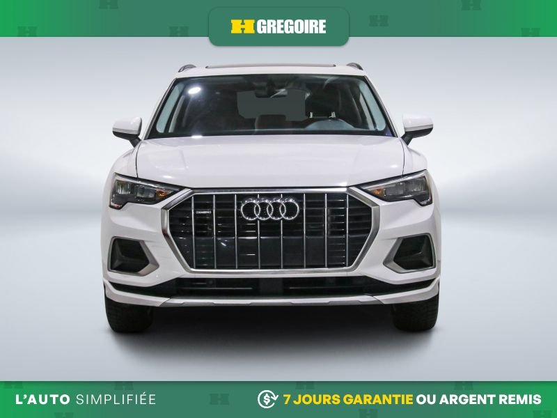 2022 Audi Q3 White Laval - photo #1