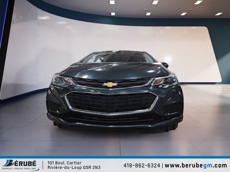 2017 Chevrolet CRUZE Hatchback LT Grey