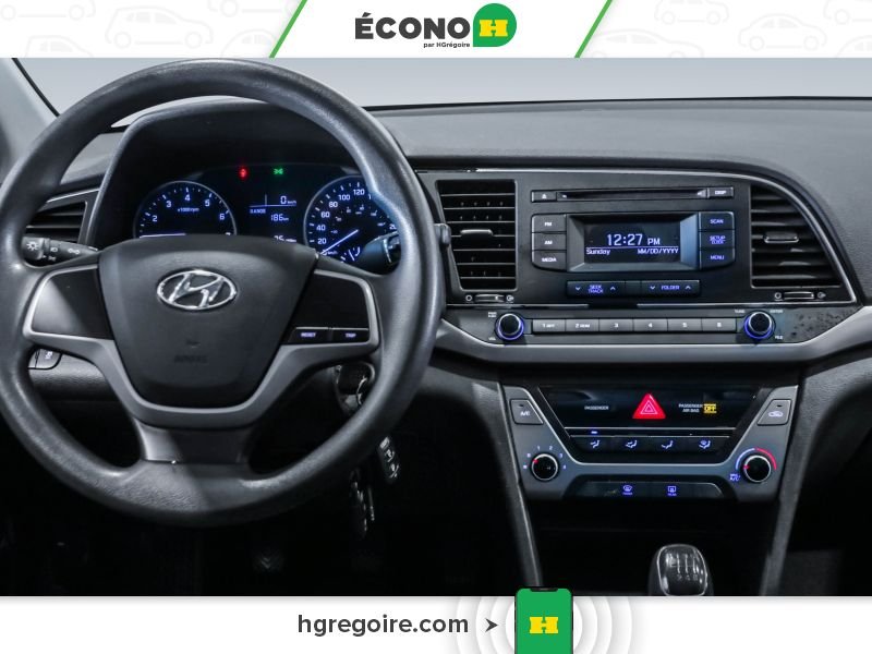 2017 Hyundai Elantra Silver Laval - photo #12