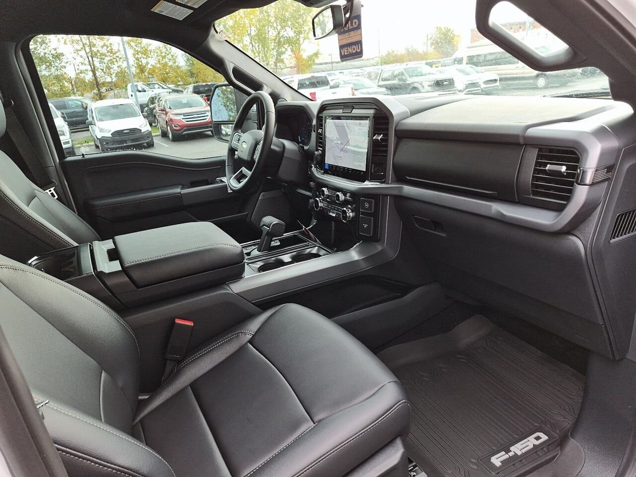2026 Ford F-150 Oxford White Saint-Jérôme - photo #12