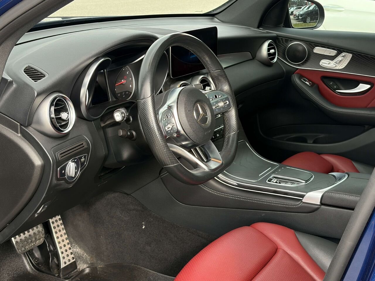 2020 Mercedes-Benz GLC GLC 300 Blue Gatineau - photo #10