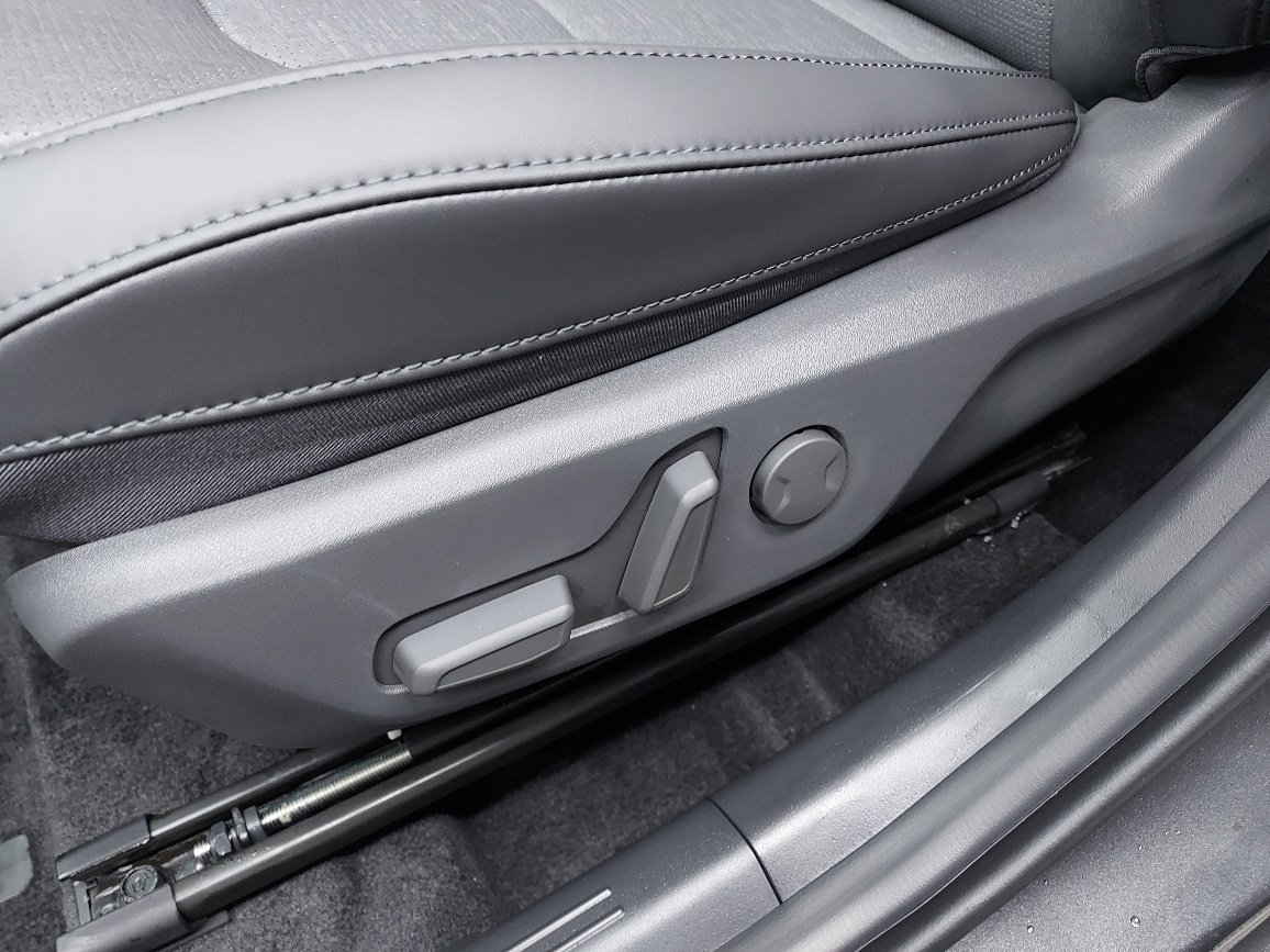 2026 Kia Niro Interstellar Grey Blainville - photo #15