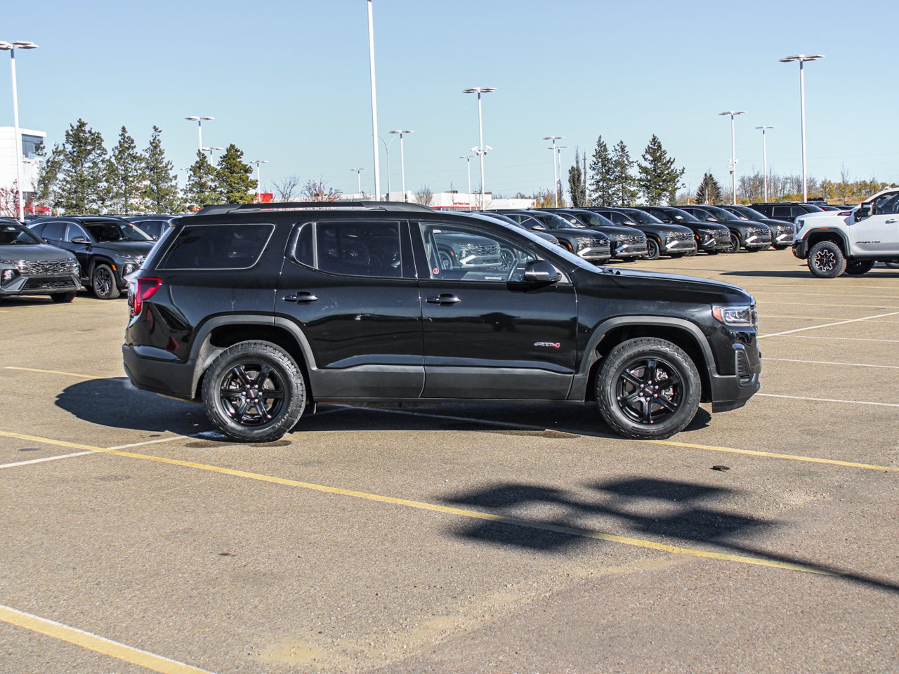 2023 GMC Acadia AWD 4dr AT4 Black Sherwood Park - photo #9