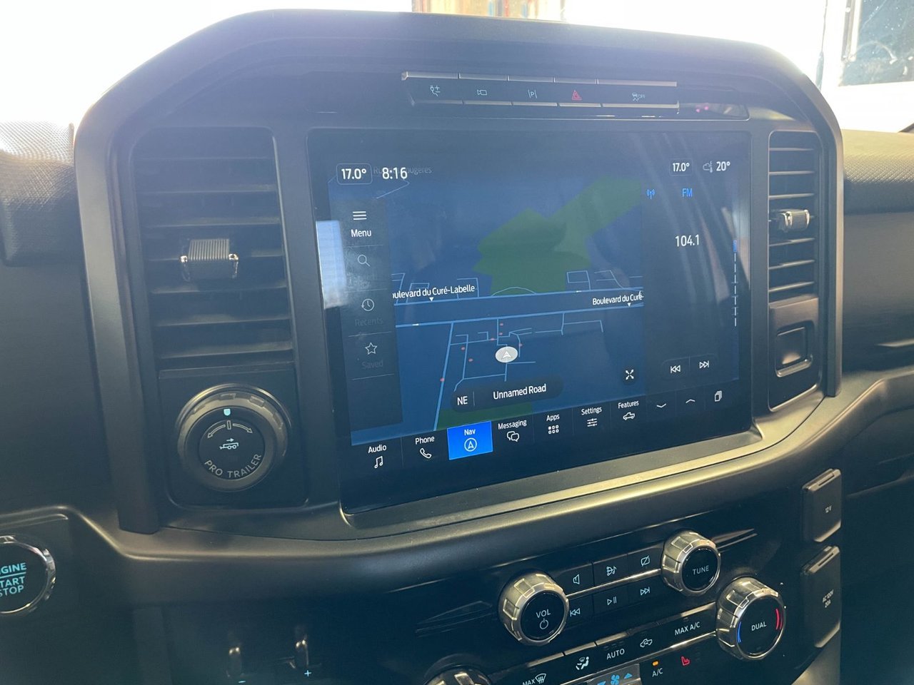 Ford F-150 XLT HYBRID CREW 4X4 303A *3.5L ECOBOOST NAV CAM360 2024 Gris Saint-Jérôme - photo #2