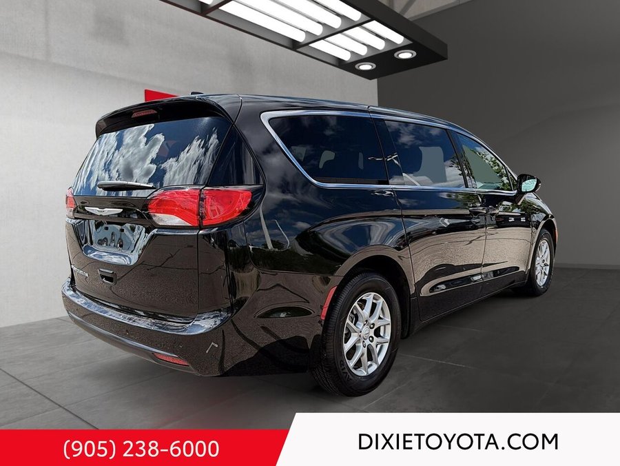 2026 Chrysler Grand Caravan 2026 Black