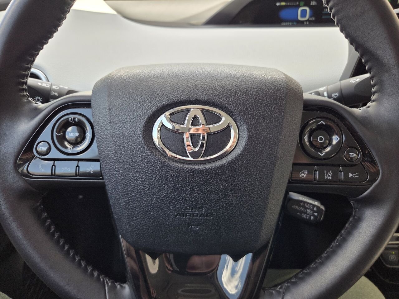 2020 Toyota PRIUS PRIME White Mont-Laurier - photo #20