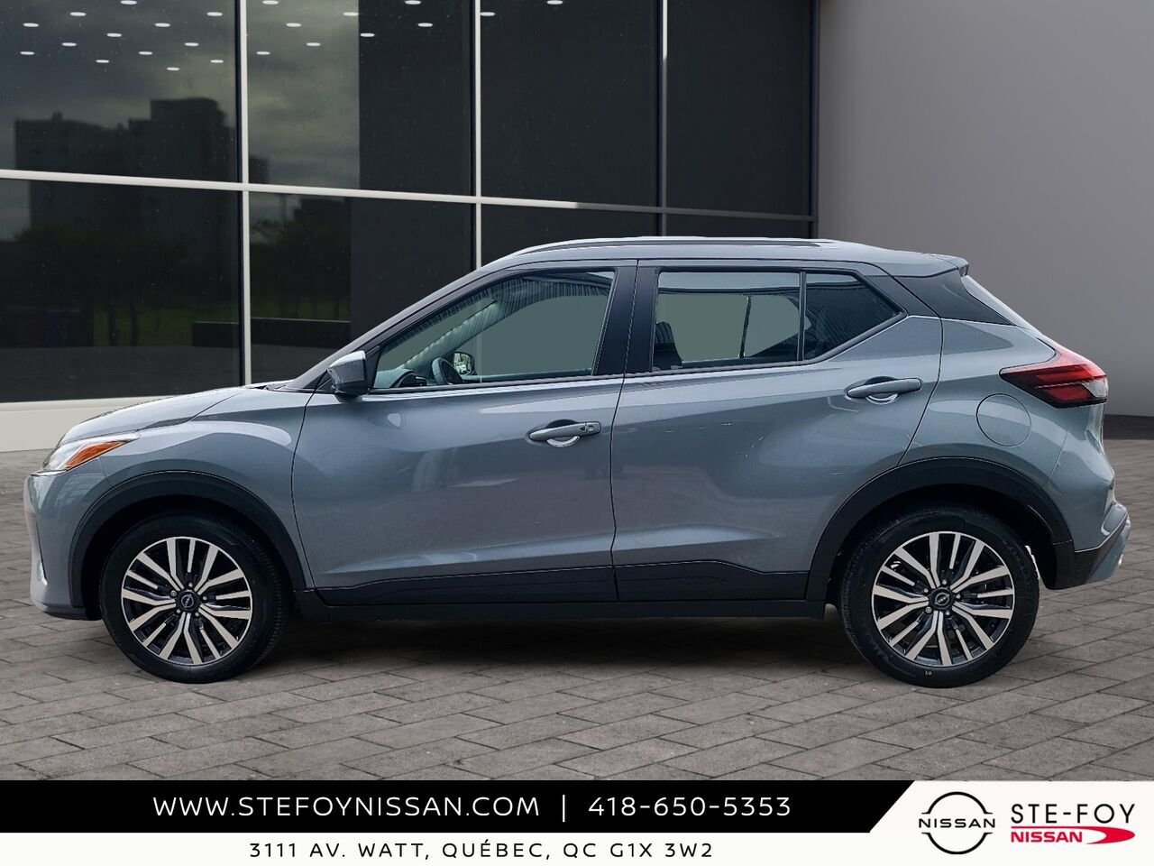 2024 Nissan Kicks SV TA Grey Ste-Foy - photo #4