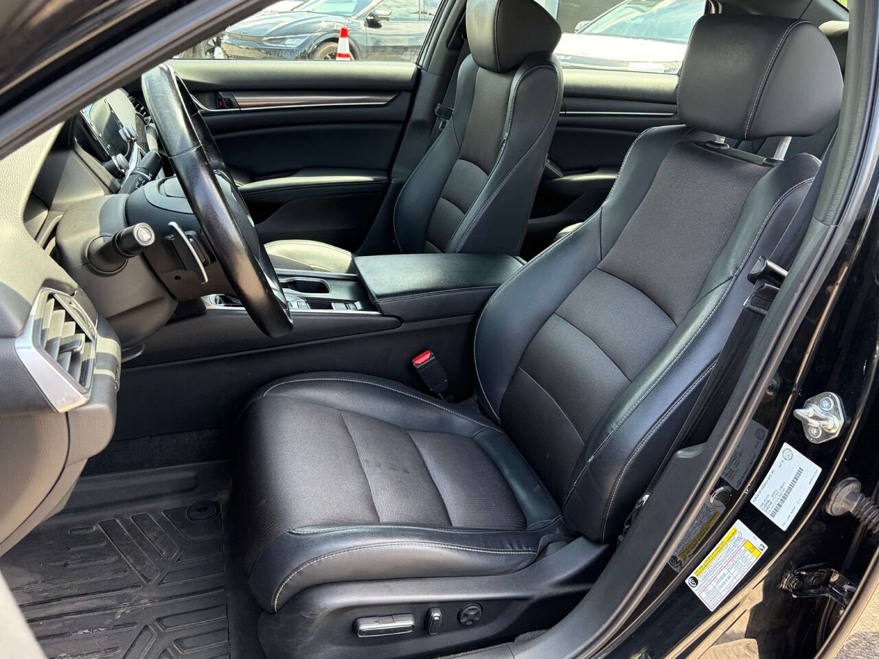 Honda Accord 2018 Noir Gatineau - photo #10