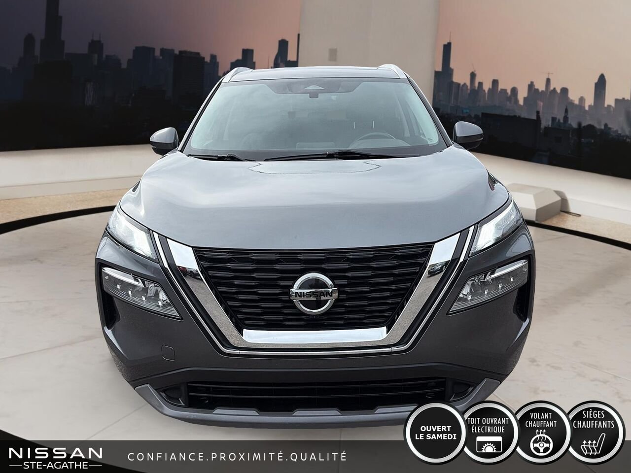 Nissan Rogue SV TA | 98 110 KM | UN SEUL PROPRIÉTAIRE | JAMAIS ACCIDENTÉ 2021 Gris Saint-Jérôme - photo #1
