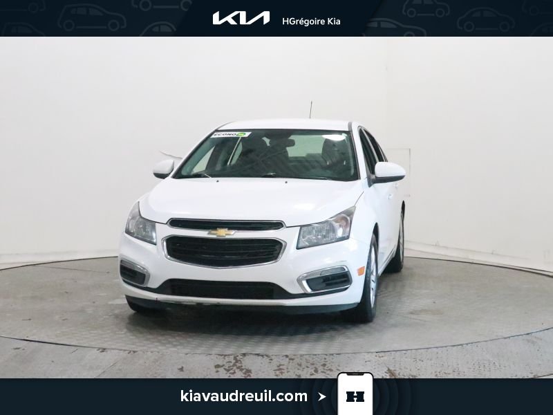 2015 Chevrolet Cruze 2015 White
