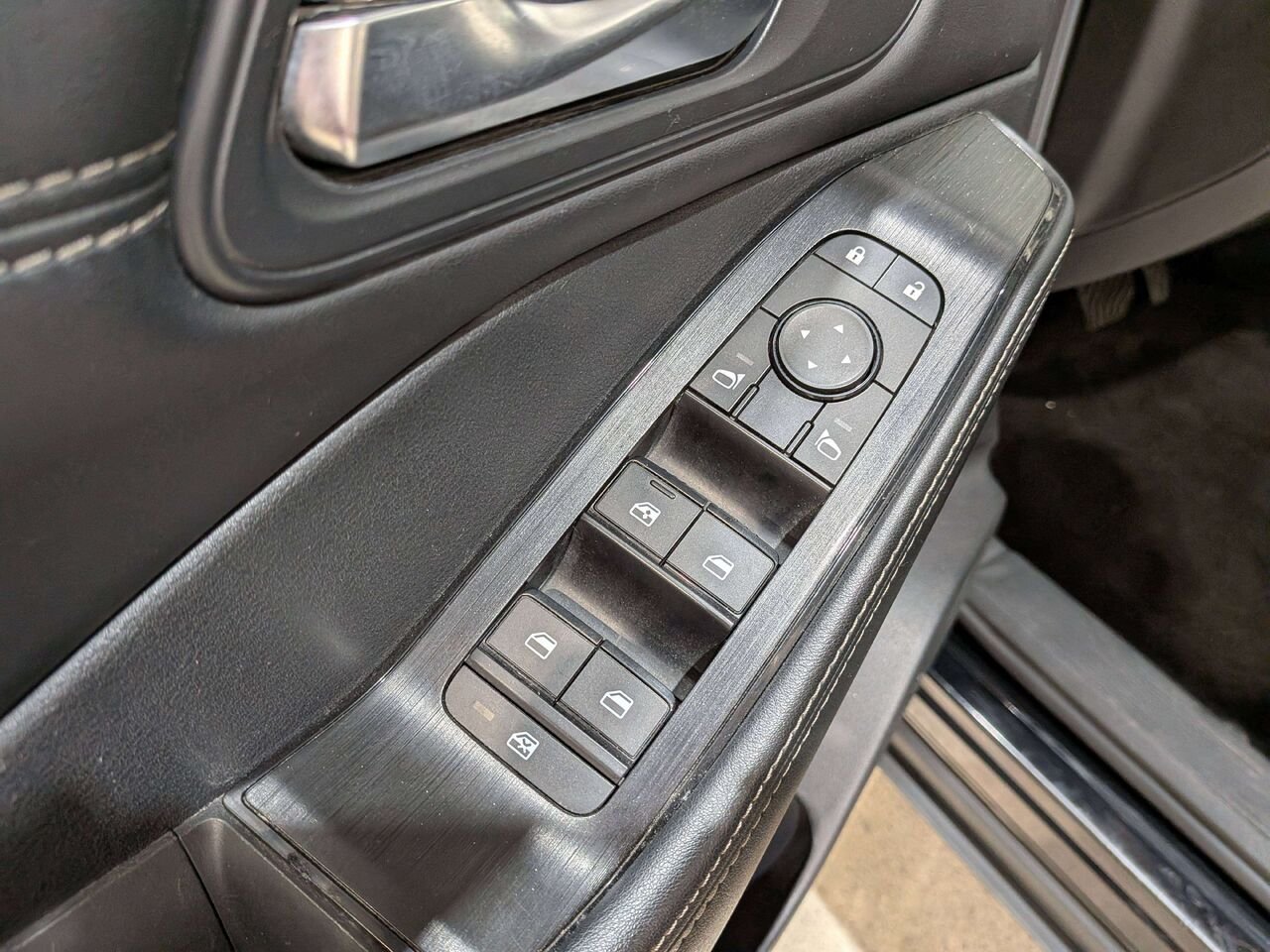 2023 Nissan Rogue AWD SV Moonroof Black Val-David - photo #35