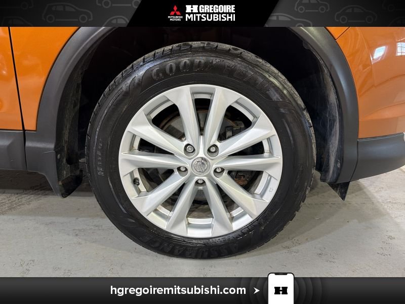 Nissan Qashqai 2017 Orange Saint-Eustache - photo #11
