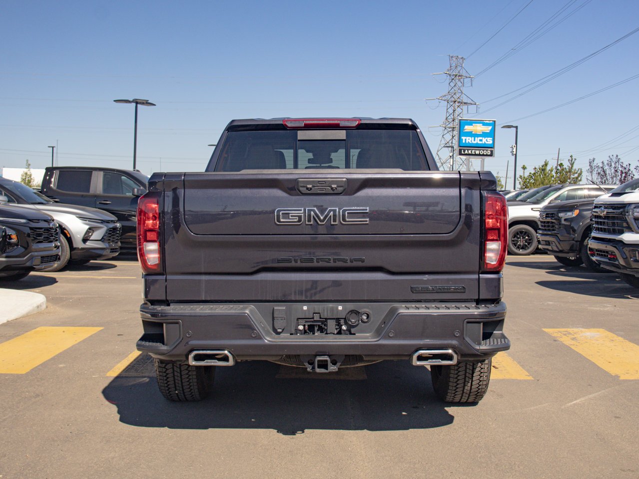 2024 GMC Sierra 1500 4WD Crew Cab 147 Elevation Grey Sherwood Park - photo #8