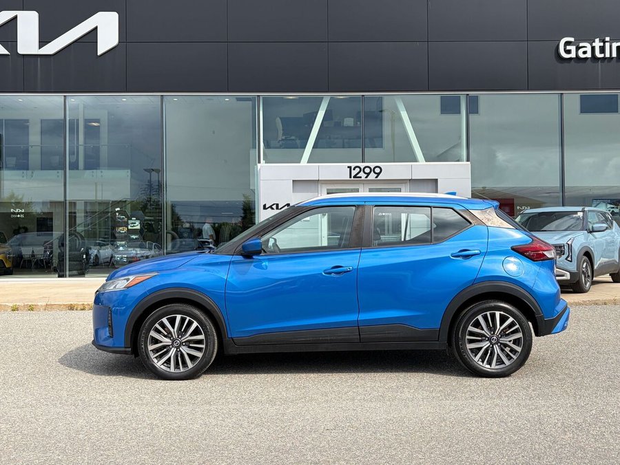 2021 Nissan Kicks SV Blue