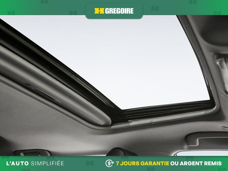 Toyota Rav 4 2023 Blanc Blainville - photo #34