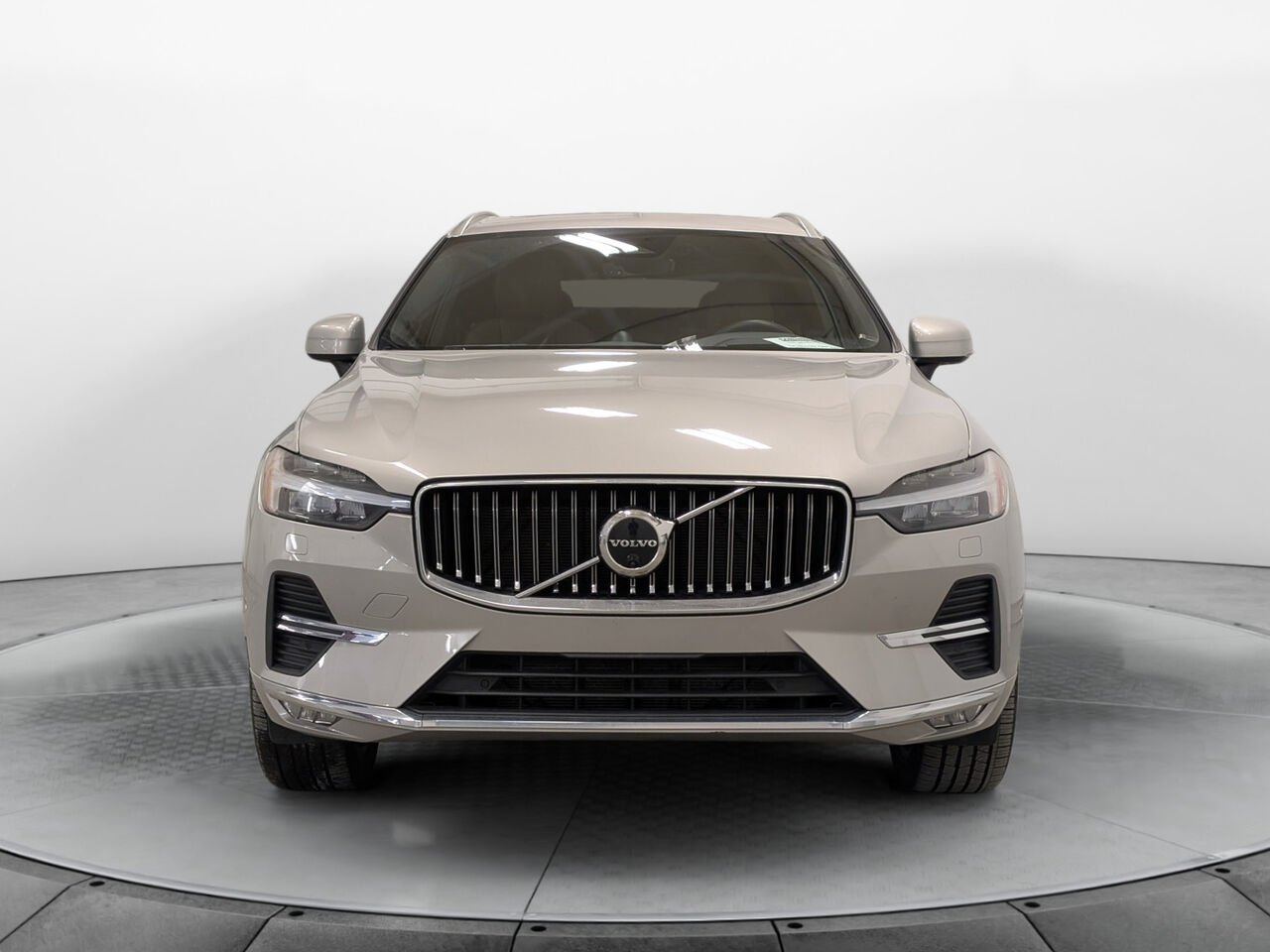 2023 VOLVO XC60 Ultimate Bright Theme AWD Toit Pano Sièges Chauffants Grey Sherbrooke - photo #1