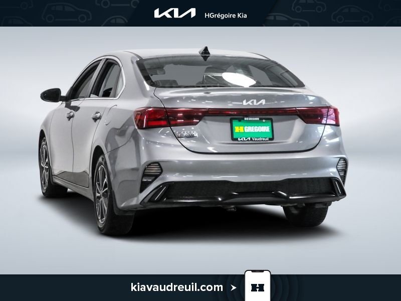 2023 Kia Forte 2023 Grey