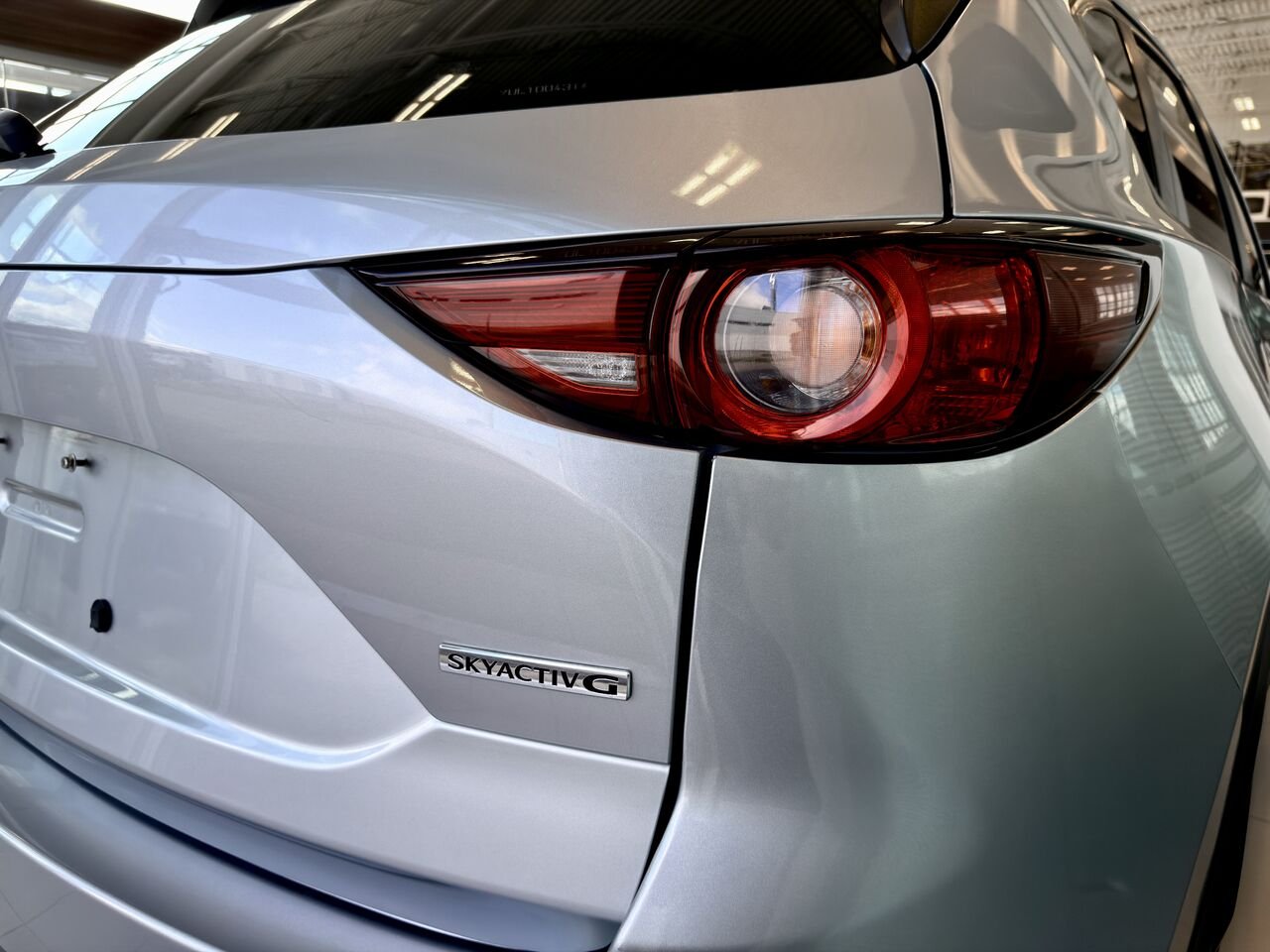 2020 Mazda CX-5 Silver Notre-Dame-des-Prairies - photo #8