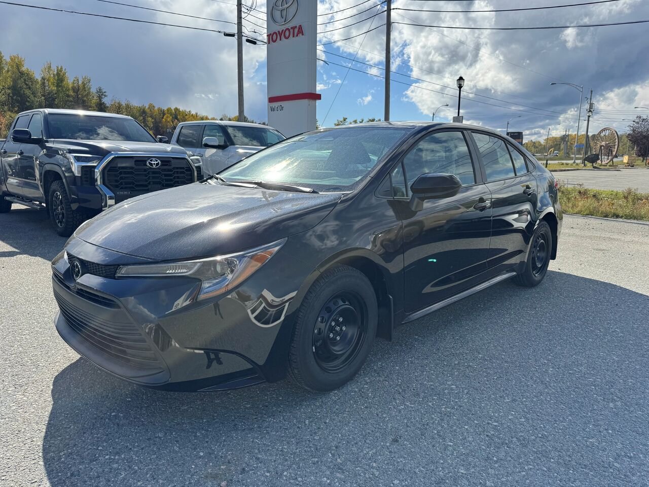 Toyota Corolla L CVT 2027 Encre Val-d'Or - photo #0