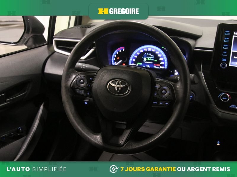 2022 Toyota Corolla White Saint-Eustache - photo #17