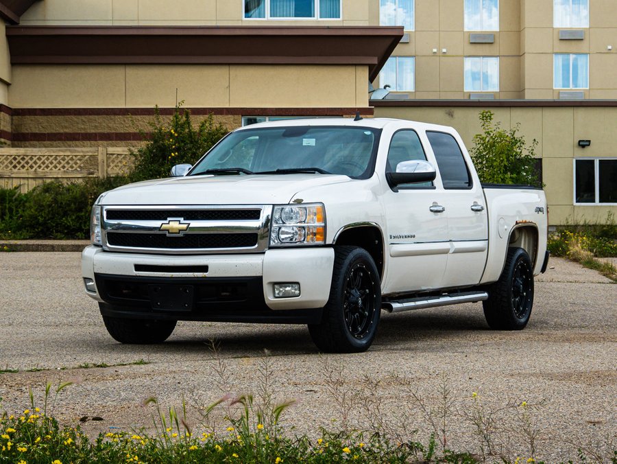 2009 Chevrolet Silverado 1500 2009 White