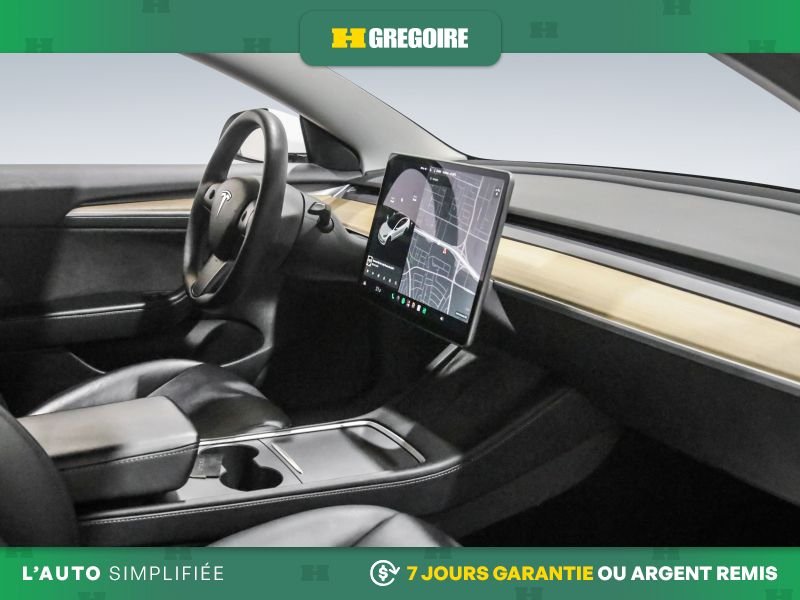 2021 Tesla Model 3 White Laval - photo #23