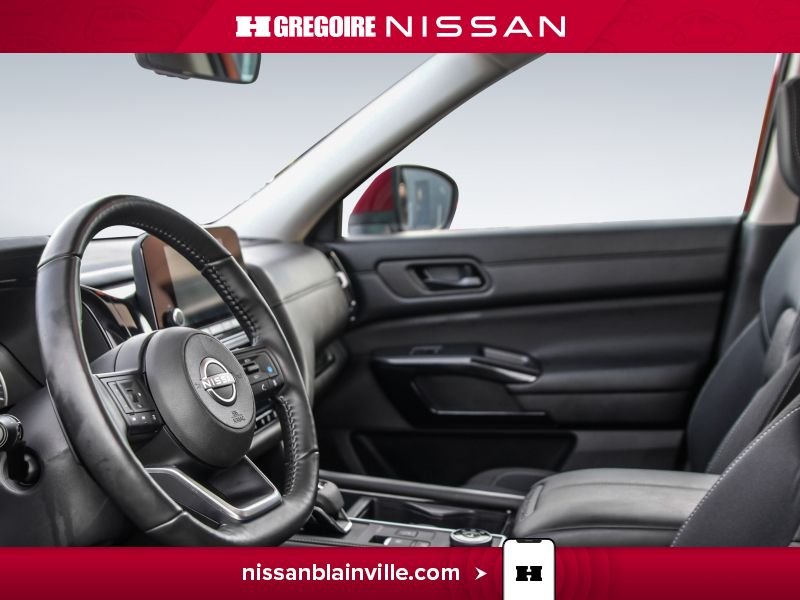 2024 Nissan Pathfinder Red Laval - photo #12