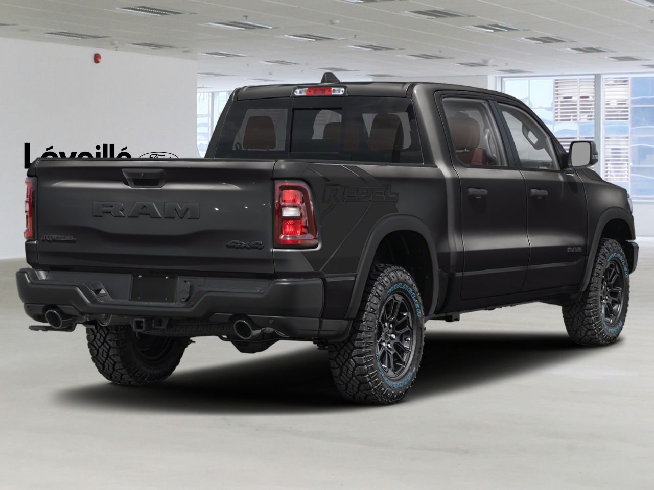 RAM 1500 261760 | Rebel cabine d'équipe 4x4 caisse de 5 pi 7 po 2026 Couche nacrée cristal noir étincelant Gatineau - photo #1
